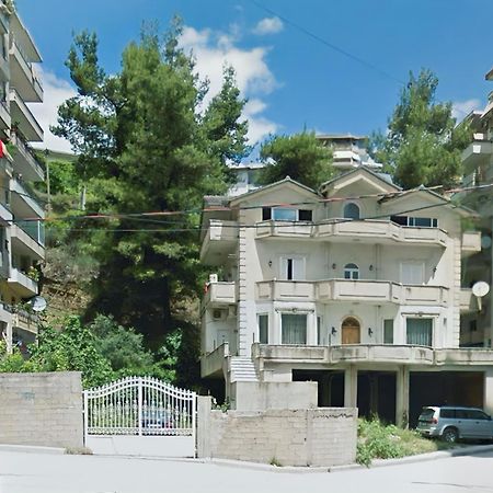 Silver Villa Gjirokaster Bagian luar foto